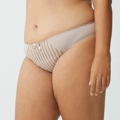 Slip Beige Noisette Stockholm 4 Slip Beige Noisette Stockholm -Bestform Lingerie Soldes BL02446 042 WEB 1 39d948f6 3ba2 48e0 9e72 0180f603ddb6