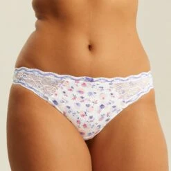 Culotte Blanche LUCCIA TWIST -Bestform Lingerie Soldes BL02609 9A0 WEB 1 e5e2d58c 3a33 4b80 80f6 05f26a2f376f