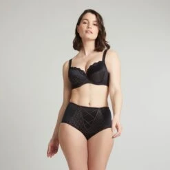 Boxer Gainant Noir Marilyn 5 Boxer Gainant Noir Marilyn -Bestform Lingerie Soldes BL03732 030 WEB 3 6804cb98 805c 4ce0 b785 b0cddb792c0b