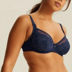 Soutien-gorge Emboîtant Avec Armatures Marine CAPRI -Bestform Lingerie Soldes BL14500 021 WEB 11