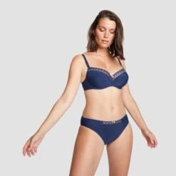 Soutien-gorge Emboîtant Avec Armatures Marine Sydney Pure 5 Soutien-gorge Emboîtant Avec Armatures Marine Sydney Pure -Bestform Lingerie Soldes BL14563 021 WEB 3
