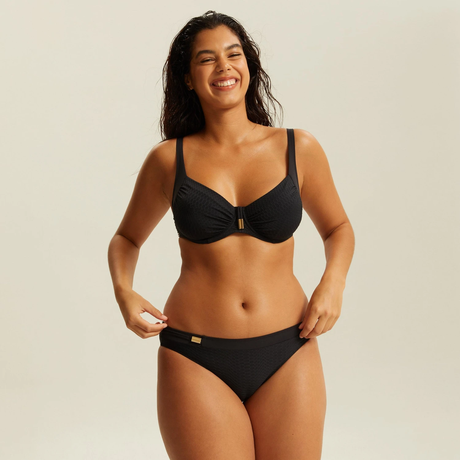 Culotte de bain Noire VENTOTENE Culotte De Bain Noire VENTOTENE -Bestform Lingerie Soldes CS02109 030 WEB 3 bd7e345c 8748 4acf 8780 e99096b944a5